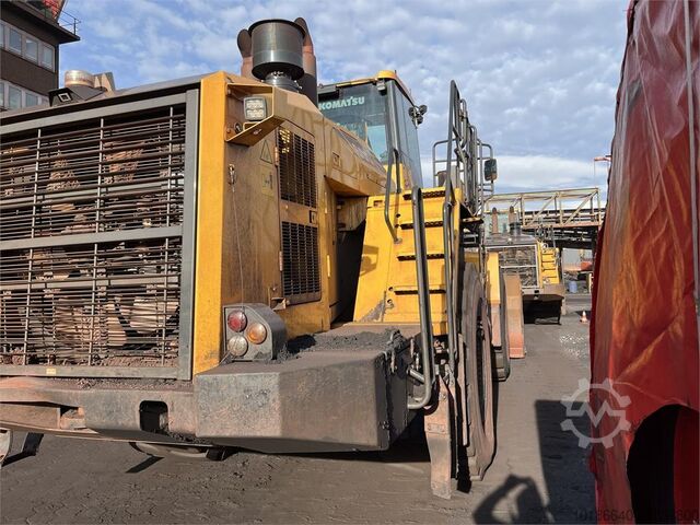  Komatsu WA600-8E0