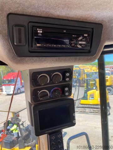  Caterpillar 972