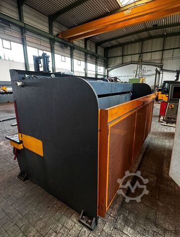 Cisaille guillotine hydraulique Gade CO 30/4