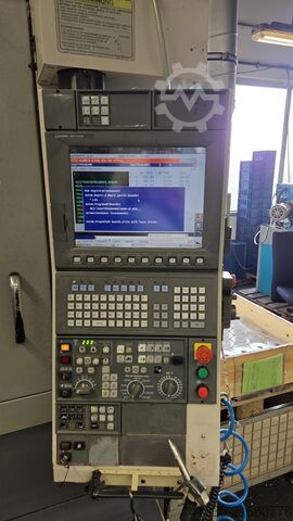 Vertical machining center OKUMA MB-46 VAE A-Achse