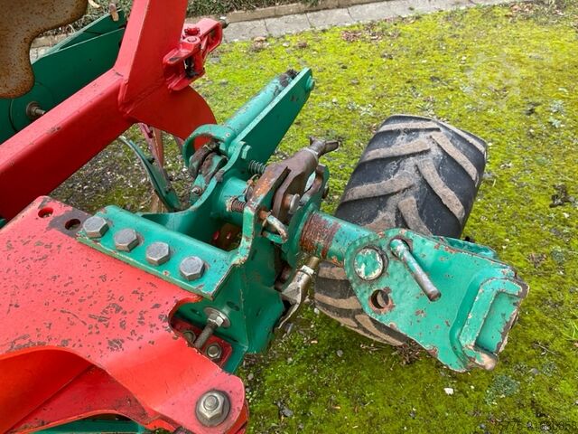 Agricultural machine  EG100-300 Packomat