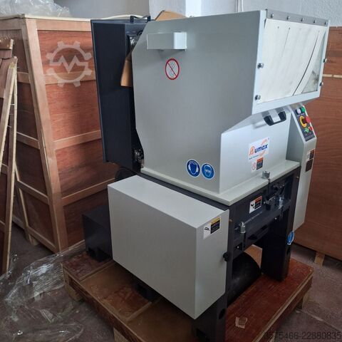 Mașină de prelucrare a materialelor plastice RPE RPE-110