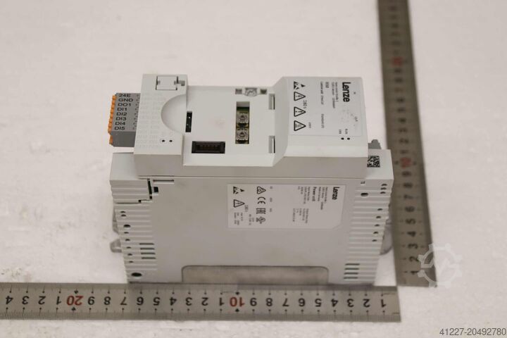 Frequency converter 0.25 kW Lenze i550
