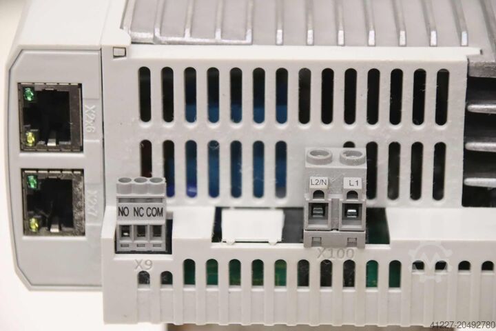 Frequency converter 0.25 kW Lenze i550