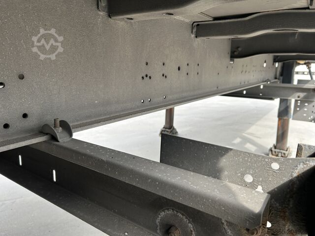 Koffer Schmitz Cargobull SCB S3B / Box Trailer / BPW Drum / NL Trailer /...