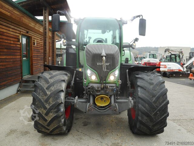 Traktor Fendt 724 Vario 50km/h