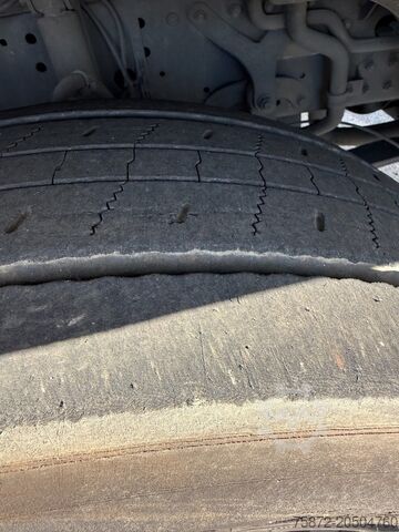 Camión caja MAN TGM 19.290 EURO 6 19T FURGON