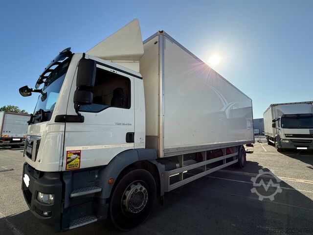 Camión caja MAN TGM 19.290 EURO 6 19T FURGON