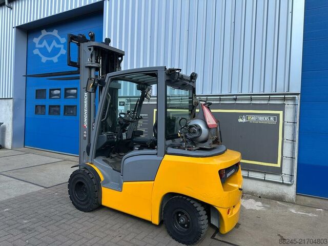 VS-22838 LPG triplex heftruck Jungheinrich TFG 430 JUNGHEINRICH TFG 430 GE180-440DZ