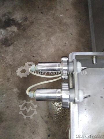 Ligne CMT de fabrication, d'étirage et de moulage de fromage CMT / GEA FL 1400