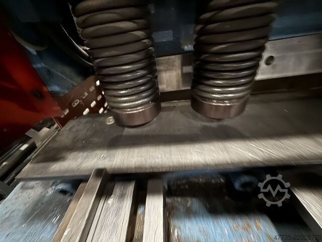 Hydraulisk guillotinesaks AXIAL 3000 mm ,10 mm