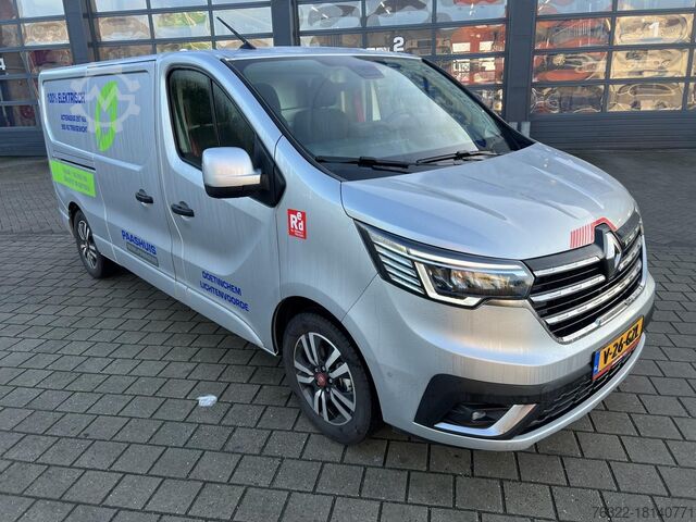 Furgonetă Renault Trafic E-Tech EXCLUSIVE L2H1 54 kw /CAMERA / BA...