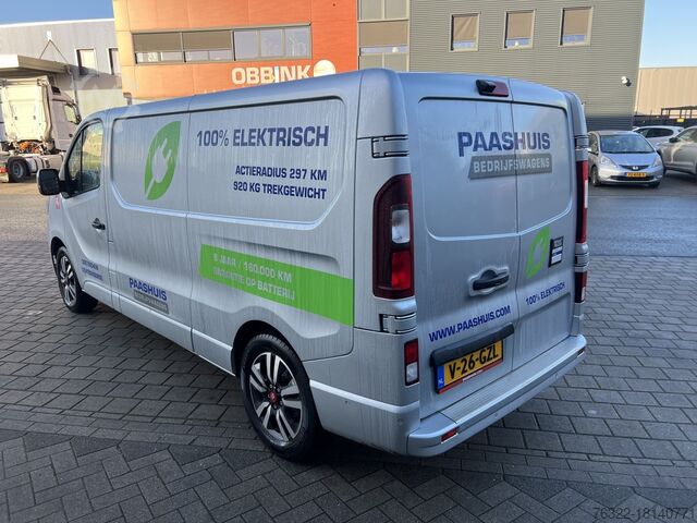 Furgonetă Renault Trafic E-Tech EXCLUSIVE L2H1 54 kw /CAMERA / BA...