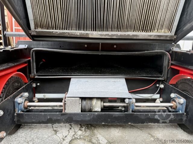 Ride-on vacuum sweeper Stolzenberg Twin Top TT 1100 / E Aufsitzkehrmaschine