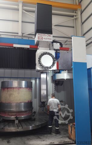 Függőleges eszterga FKD 40 CNC