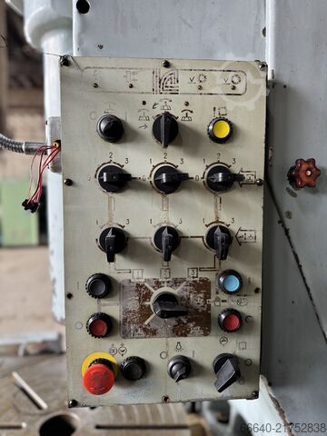 Dişli şekillendirme makinesi STANKO 5M150