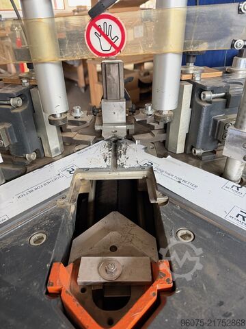 Presa za ugaone spojeve za izradu aluminijumskih prozora elumatec EP 124