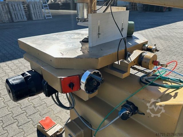 Kopiera router SCM R9