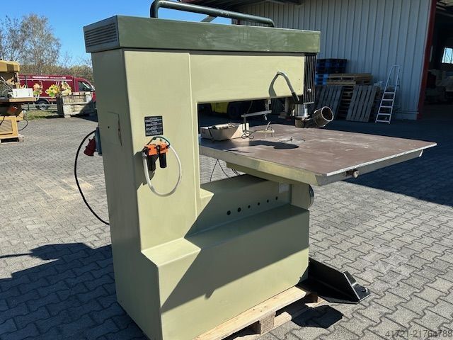 Kopiera router SCM R9