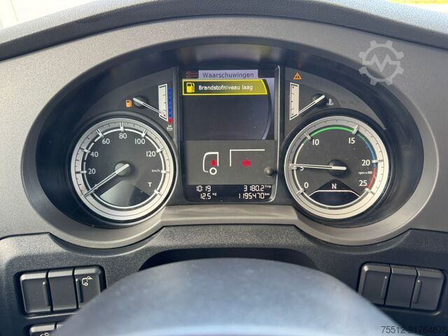 Standaard-SZM DAF XF440 SSC / 2 Tanks / Tacho 2.0 / TUV: 9-2026 /...