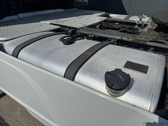 Standaard-SZM DAF XF440 SSC / 2 Tanks / Tacho 2.0 / TUV: 9-2026 /...