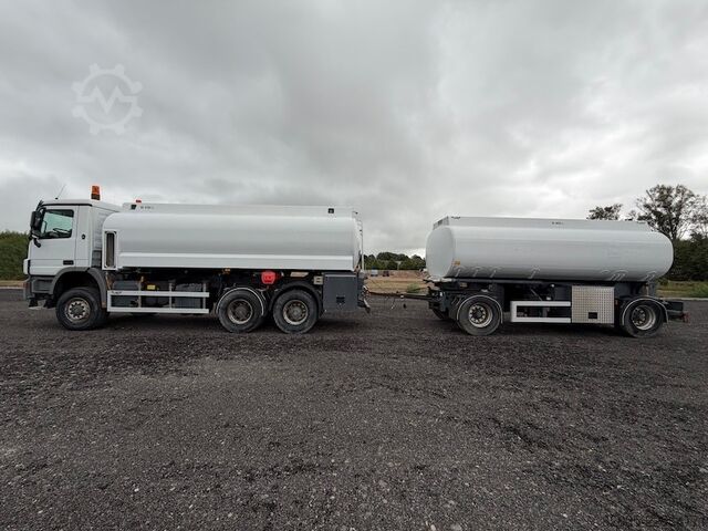 Ciężarówka cysterna Mercedes-Benz Actros 3341