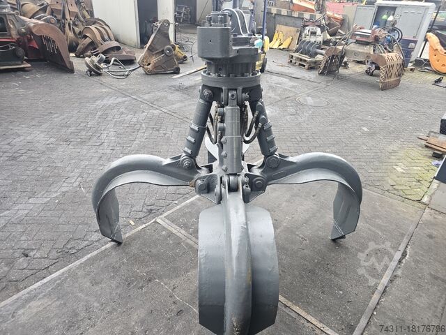 Mobiele graafmachine liebherr gm 64 scrap grab poliepgrijper orange peel