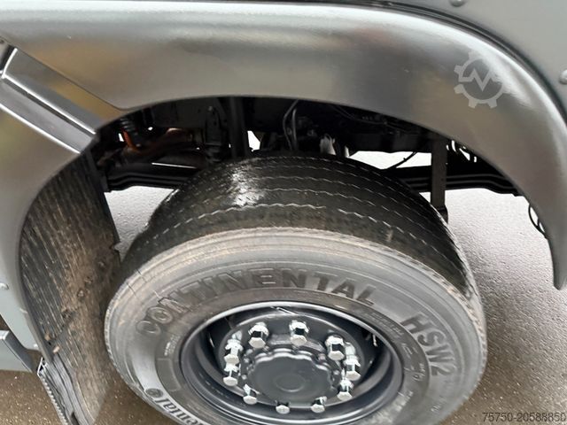 Drugi MAN TGS 33.400 6x6 Blattfederung Original 120500 km