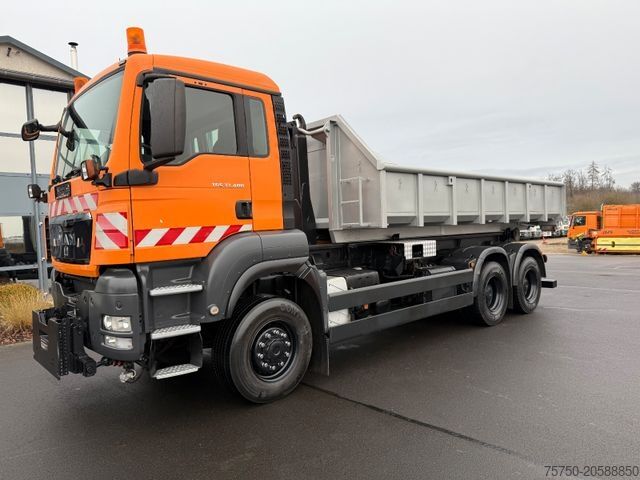 Drugi MAN TGS 33.400 6x6 Blattfederung Original 120500 km