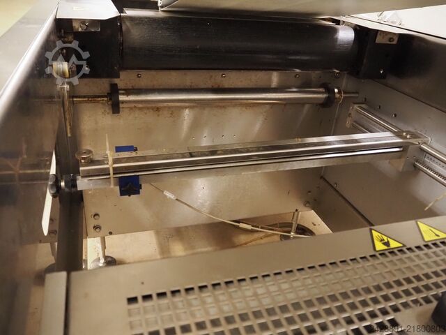 Förpackningsmaskin av typen termoformare CFS 620
