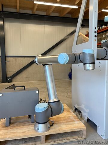 Robô industrial Universal Robots UR10e