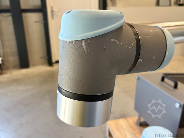 Robô industrial Universal Robots UR10e
