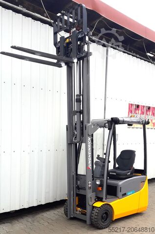 Empilhadeira de 3 rodas Jungheinrich EFG 115