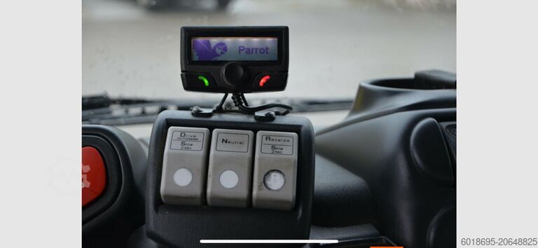 Billenőplatós rakodó, tartalmazza a felépítményt Iveco AT380T45