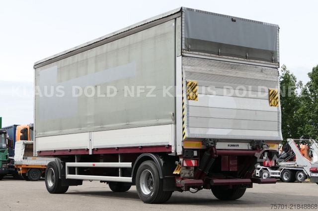 Remolque frigorífico  Galliker ST 2A Durchladesystem Bordwände LBW