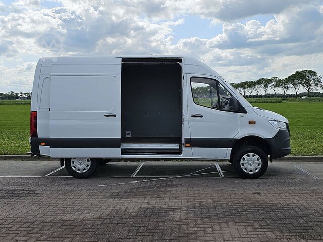 Carrinha de tejadilho alto MERCEDES-BENZ SPRINTER 316 CDI 4X4 AUT. L2H2