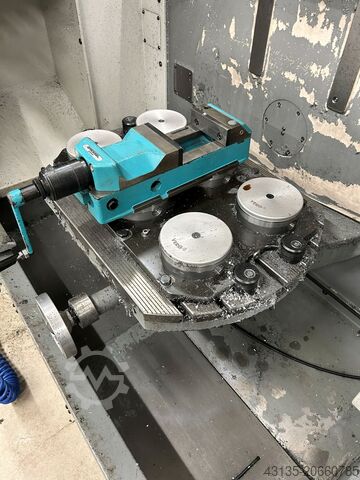 Universellt bearbetningscentrum Deckel Maho DMU 50T