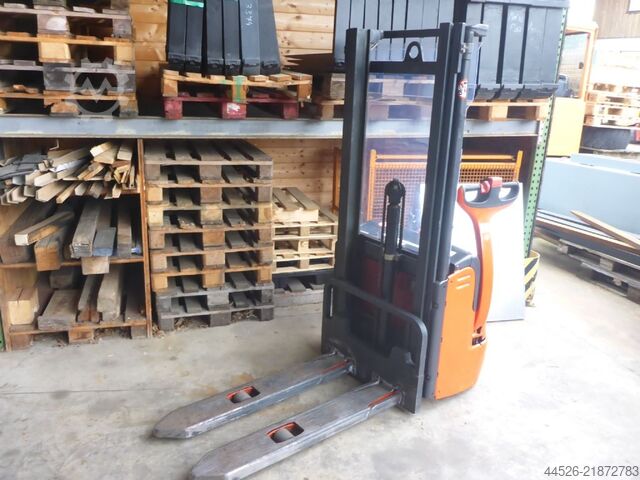 Gerbeur manuel Linde L10
