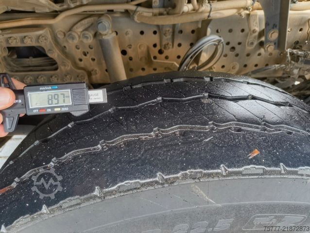 Standard nyergesvontató MERCEDES-BENZ Actros 18-48 Stream Space-MP4-Retarder-Hydraulik
