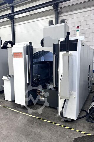 οριζόντιο κέντρο κατεργασίας Mori Seiki NMV 5000 DCG