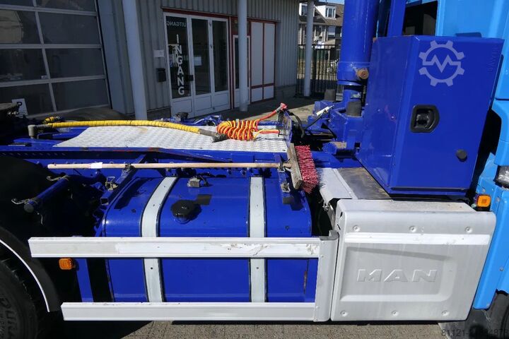 Standard-SZM MAN TGS 33.500 | 6X6 CARDAN | 418232Km | 2019 | Hyd...