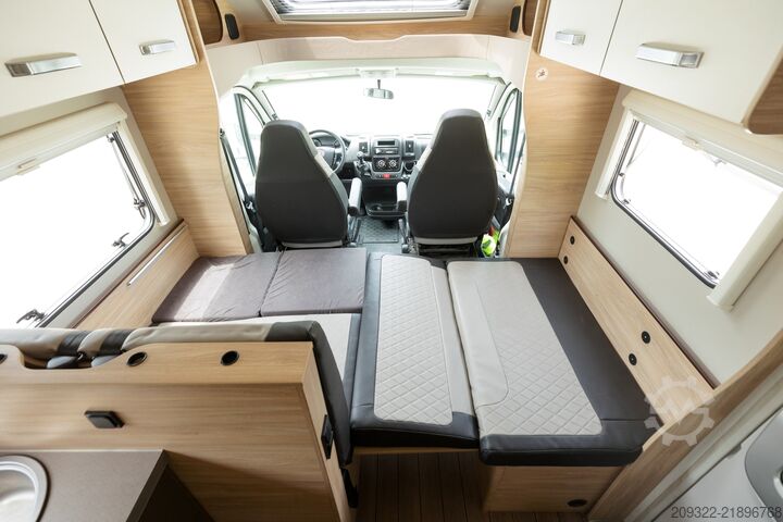 Obytný vůz Fiat Ducato Weinsberg Carabus | 2020 | Euro 6 | Venditore professionale