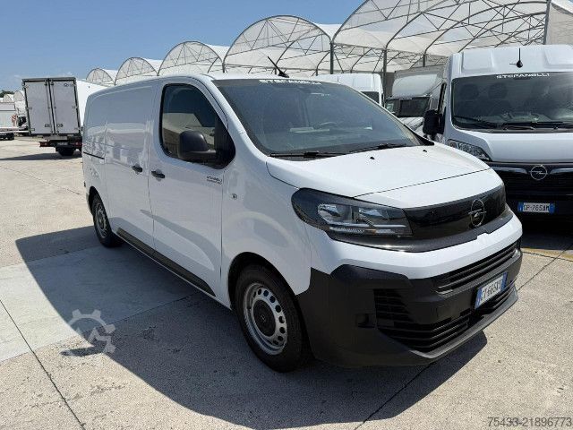 Skåpbil Opel VIVARO 2.0 145CV L2H1