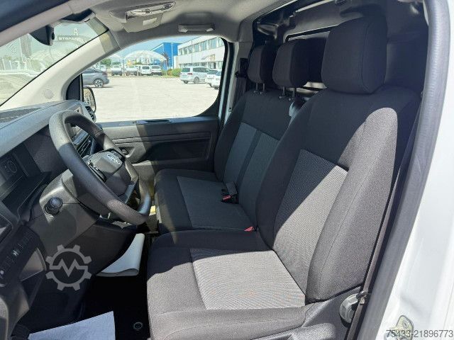 Skåpbil Opel VIVARO 2.0 145CV L2H1