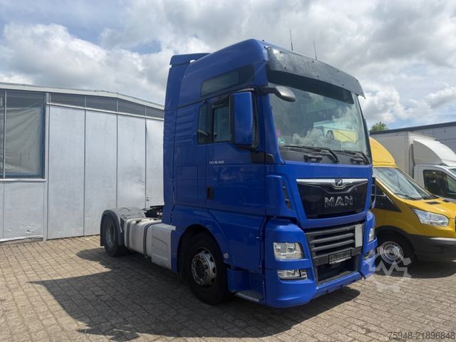 Standard SZM MAN TGX 18.460 6c..