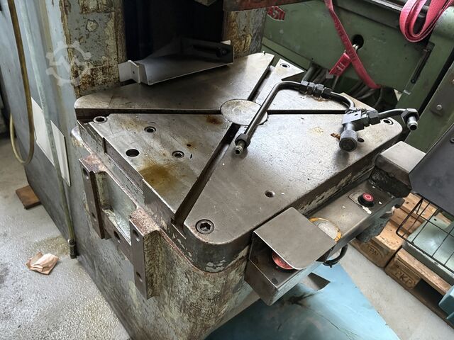 Einständerexzenterpresse SCHULER PD 80-280 (UVV)