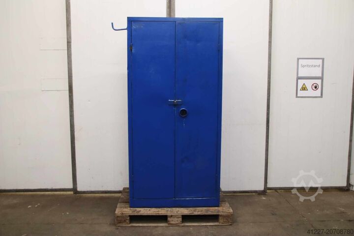 Ormarić sa alatom unbekannt 1115/500/H1950 mm