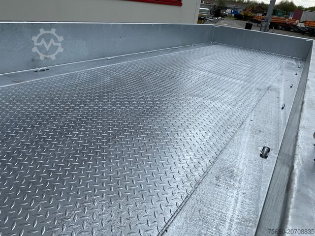 Nízkoložný přívěs Möslein TT 11-E6x2 hydr. Rampen Tieflader für Fräsen breiten hydraulischen Rampen, Neu