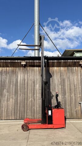 Elektryczny wózek paletowy z wolnym podnoszeniem, wysokość podnoszenia 4700 mm LOC MA130 GPFR SP