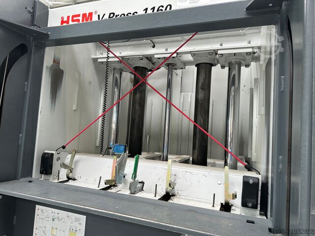 Dikey balya makineleri HSM V-Press 1160 HSM V-Press 1160 Plus